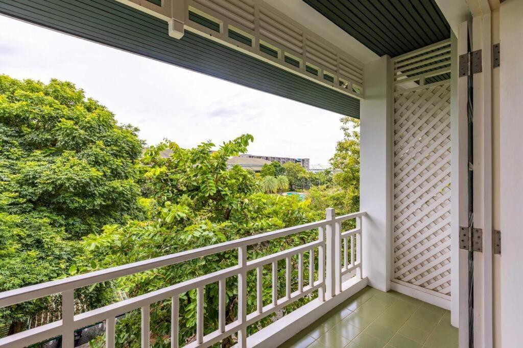 4 Bedroom Townhouse In Great Location! HHQ Esterno foto