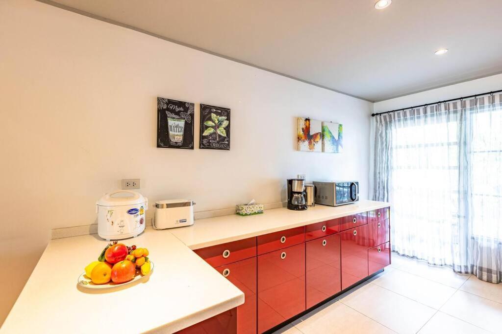 4 Bedroom Townhouse In Great Location! HHQ Esterno foto